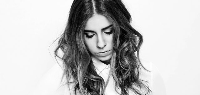 Hyleen attracts with jazz and soul in 