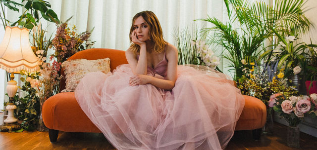 Gabrielle Aplin delivers raw piano version of 