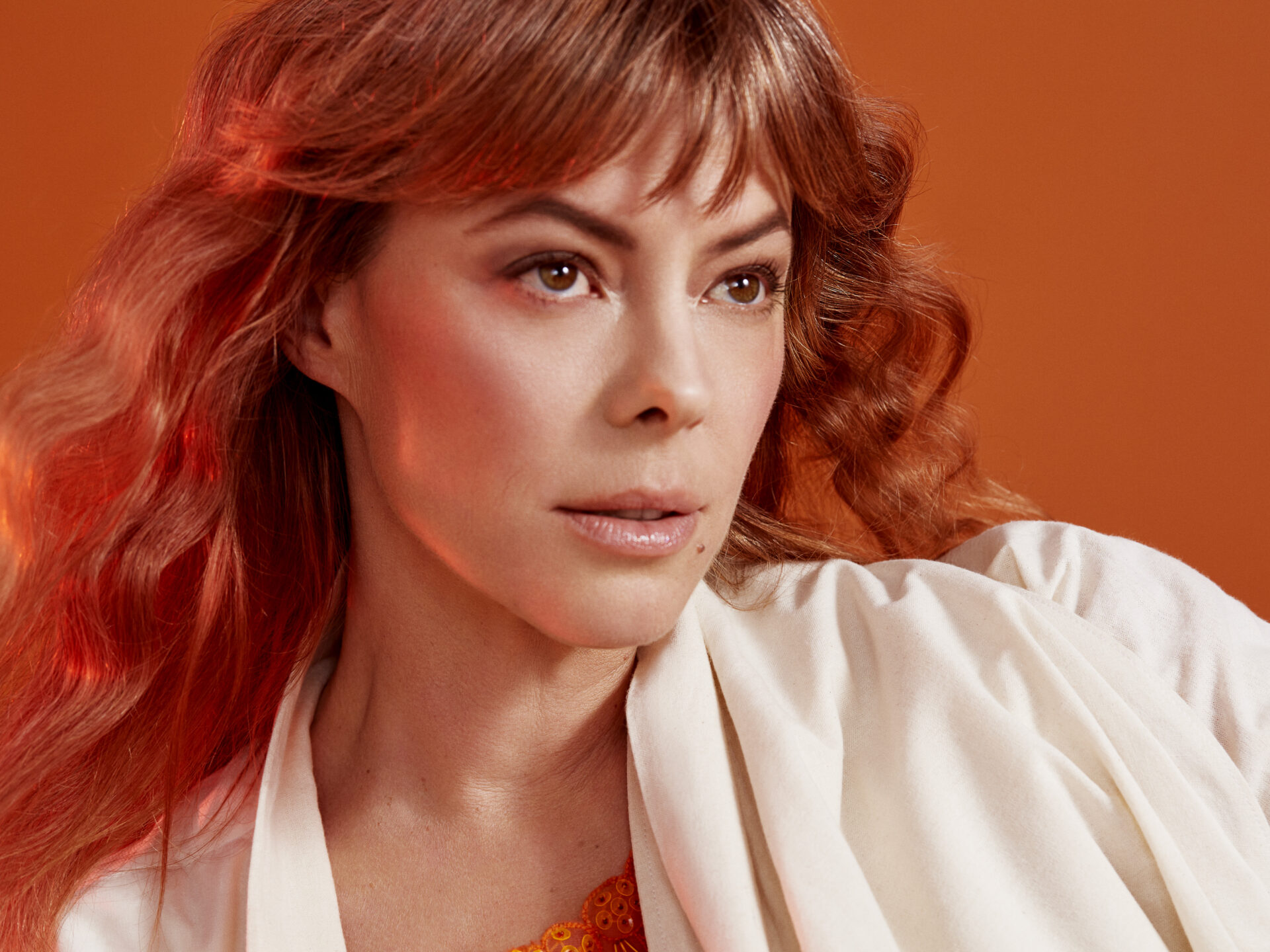 Madilyn Bailey Shares Her Album Hollywood Dead EARMILK