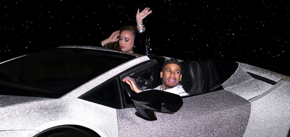Raquel unleashes the party spirit on LA LA LA