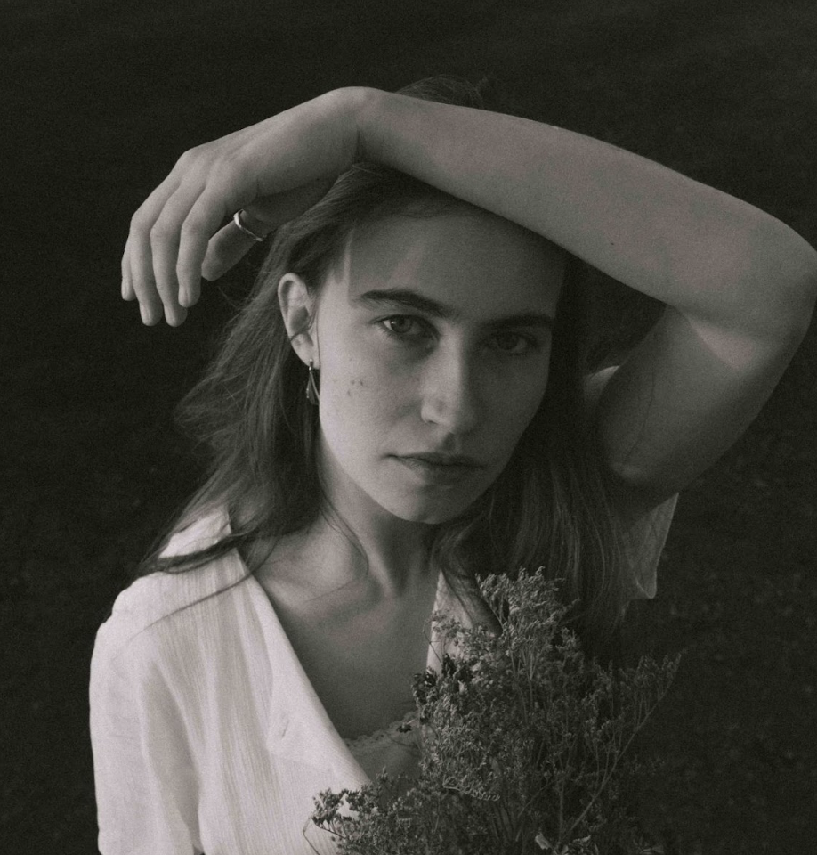 Wiebke dives into healing on "Space In Between"