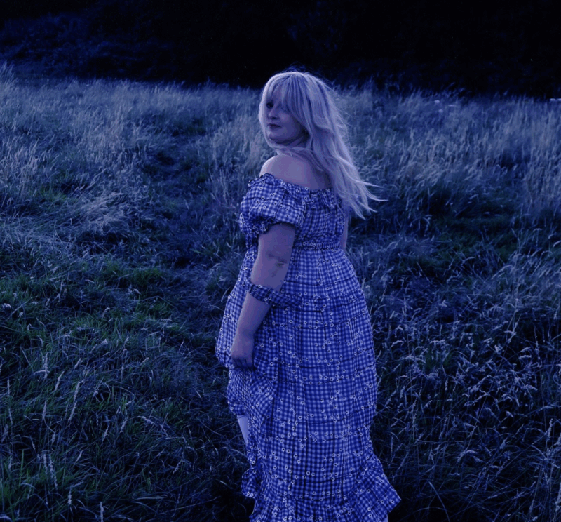 MJ Fretwell captures a daydream on nostalgic offering "Still Miss It"