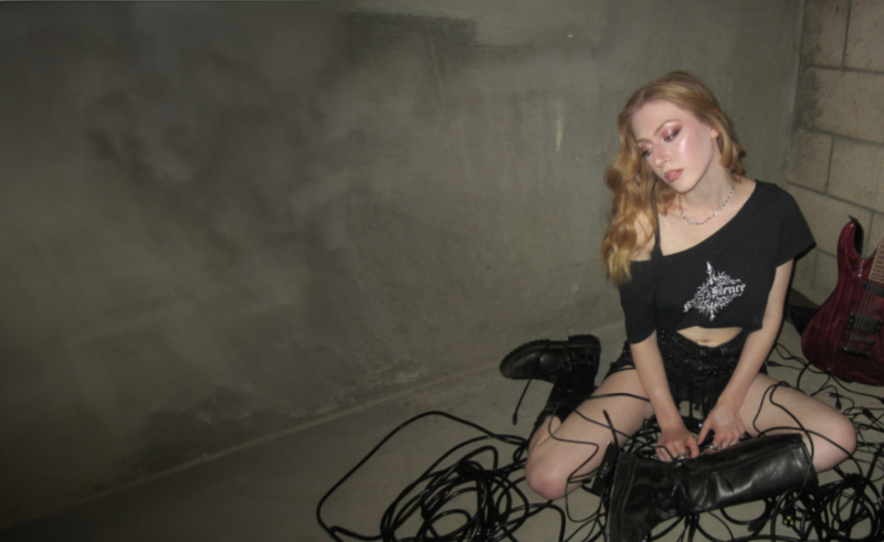 Dina Dove