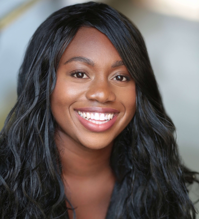 Lauren Akosia